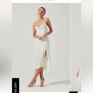ASTR Gaia Midi Dress